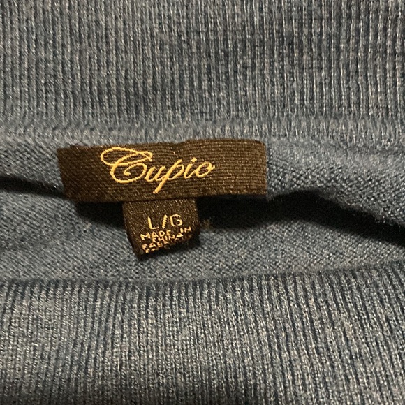 Cupio blue turtle neck sweater - Picture 2 of 3